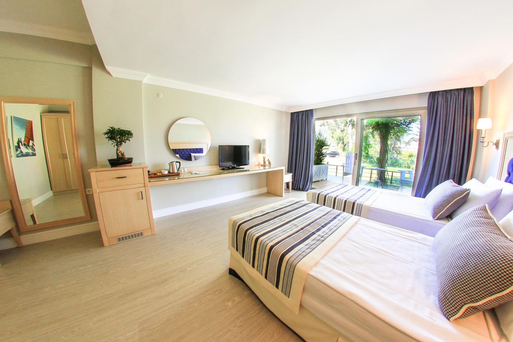 Palm Bay Beach Hotel Emecik Extérieur photo